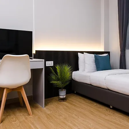 College Haus Rangnam Apartment Bangkok Exterior photo