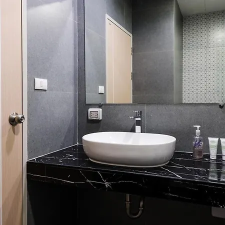 College Haus Rangnam Apartment Bangkok Exterior photo