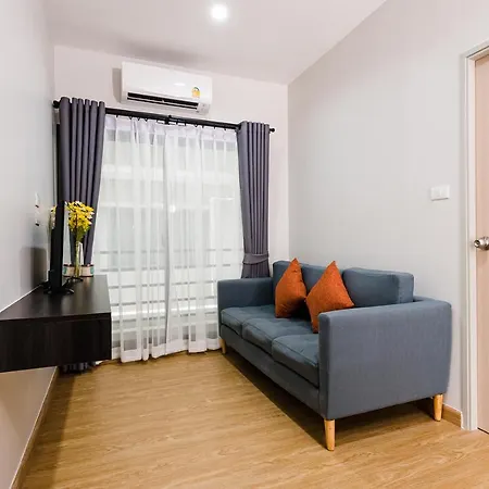 College Haus Rangnam Apartment Bangkok Exterior photo
