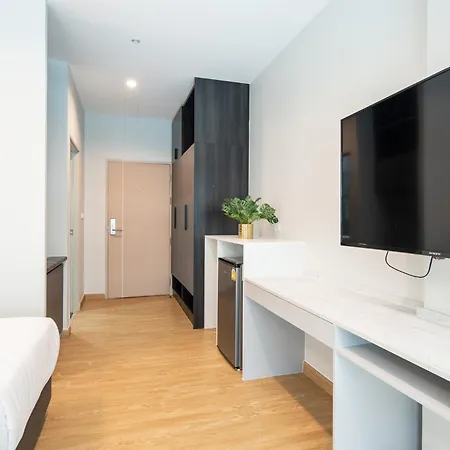 College Haus Rangnam Apartment Bangkok Exterior photo