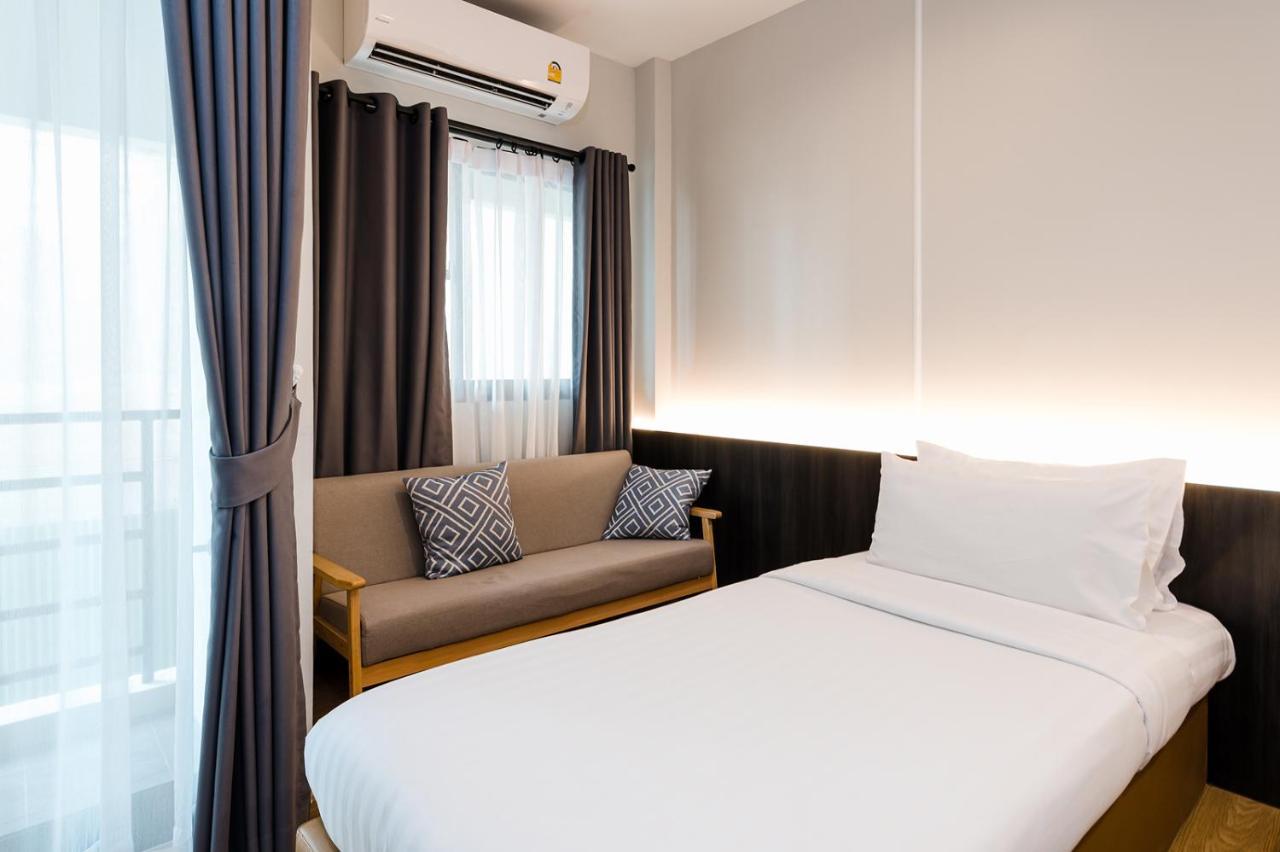 College Haus Rangnam Apartment Bangkok