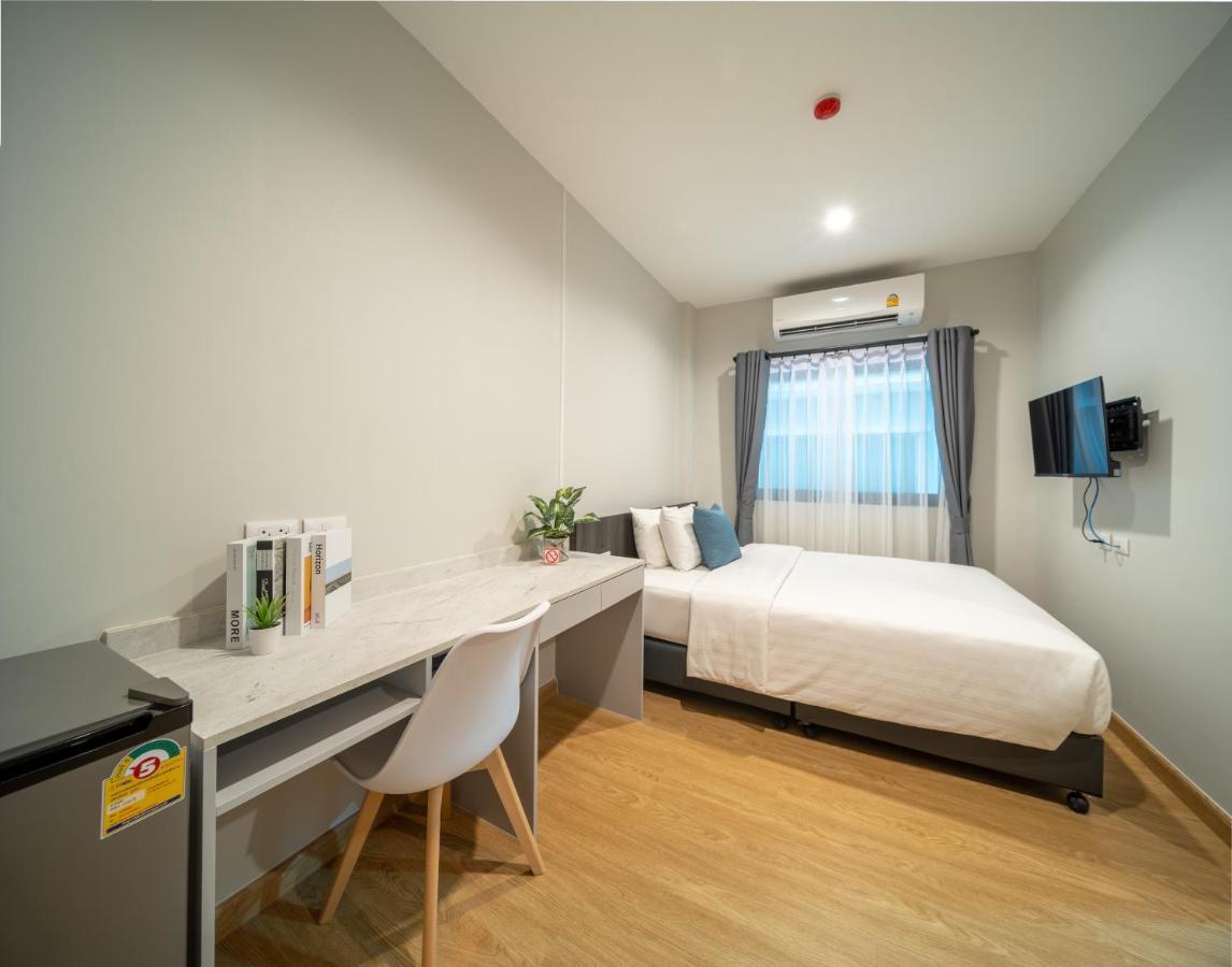 College Haus Rangnam Bangkok